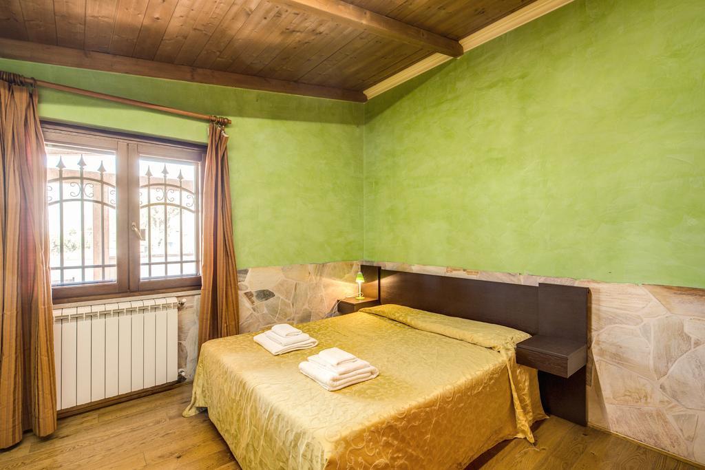 Villa Gengi Ardea Bagian luar foto
