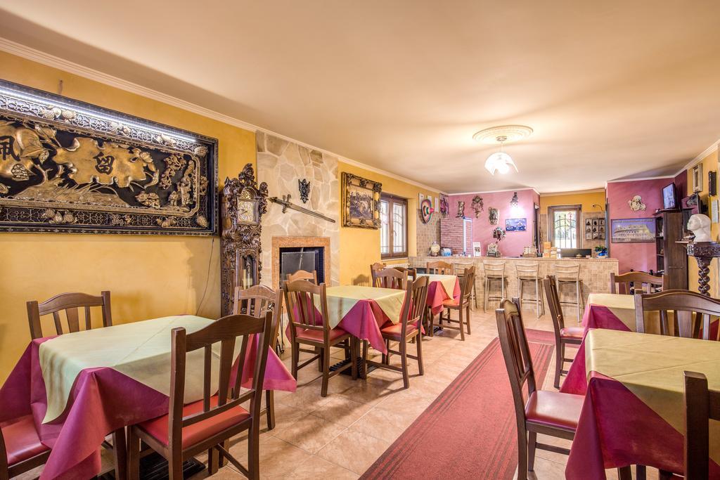 Villa Gengi Ardea Bagian luar foto